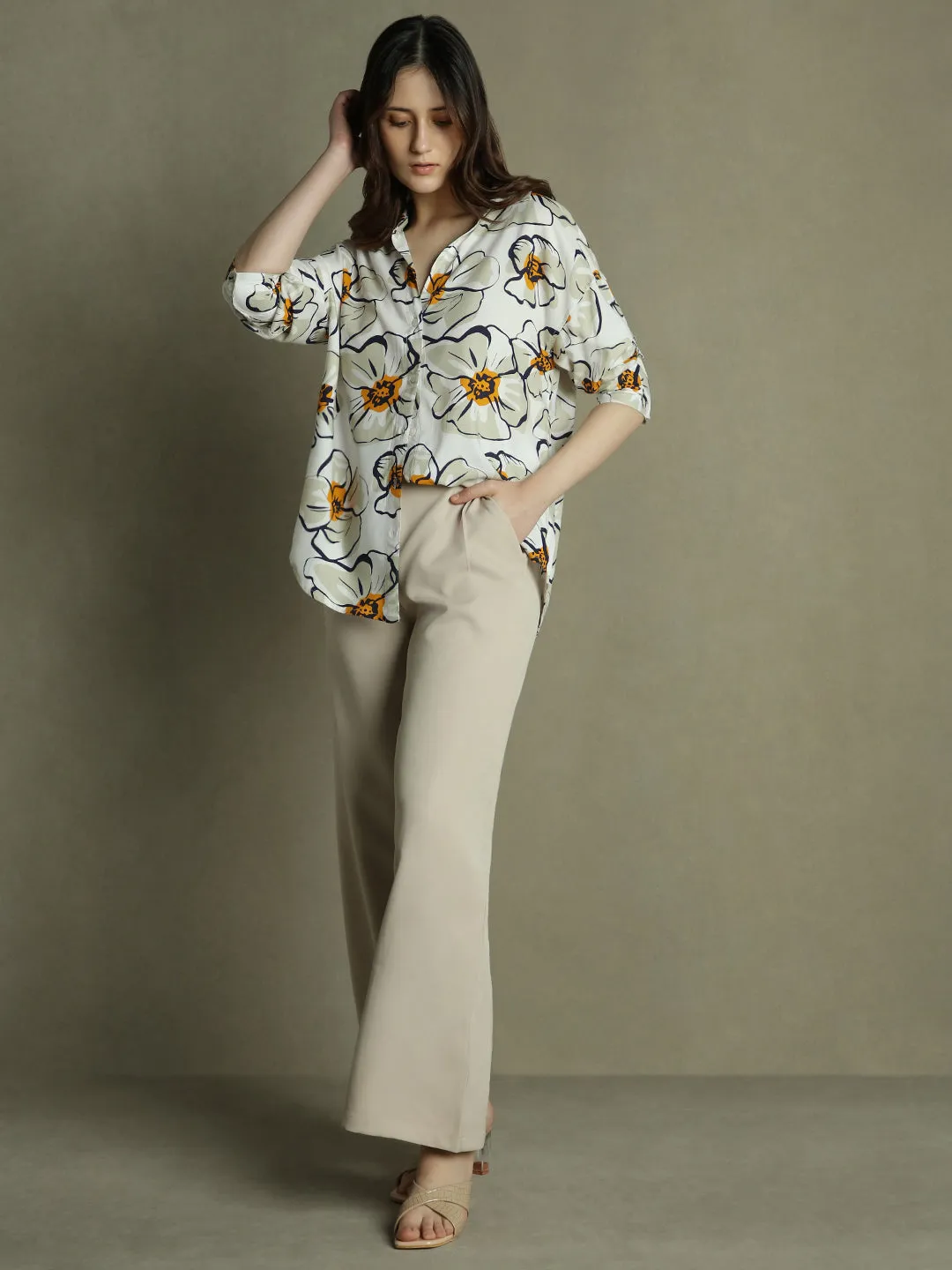 DL Woman White Floral Print Collared Cotton Shirt