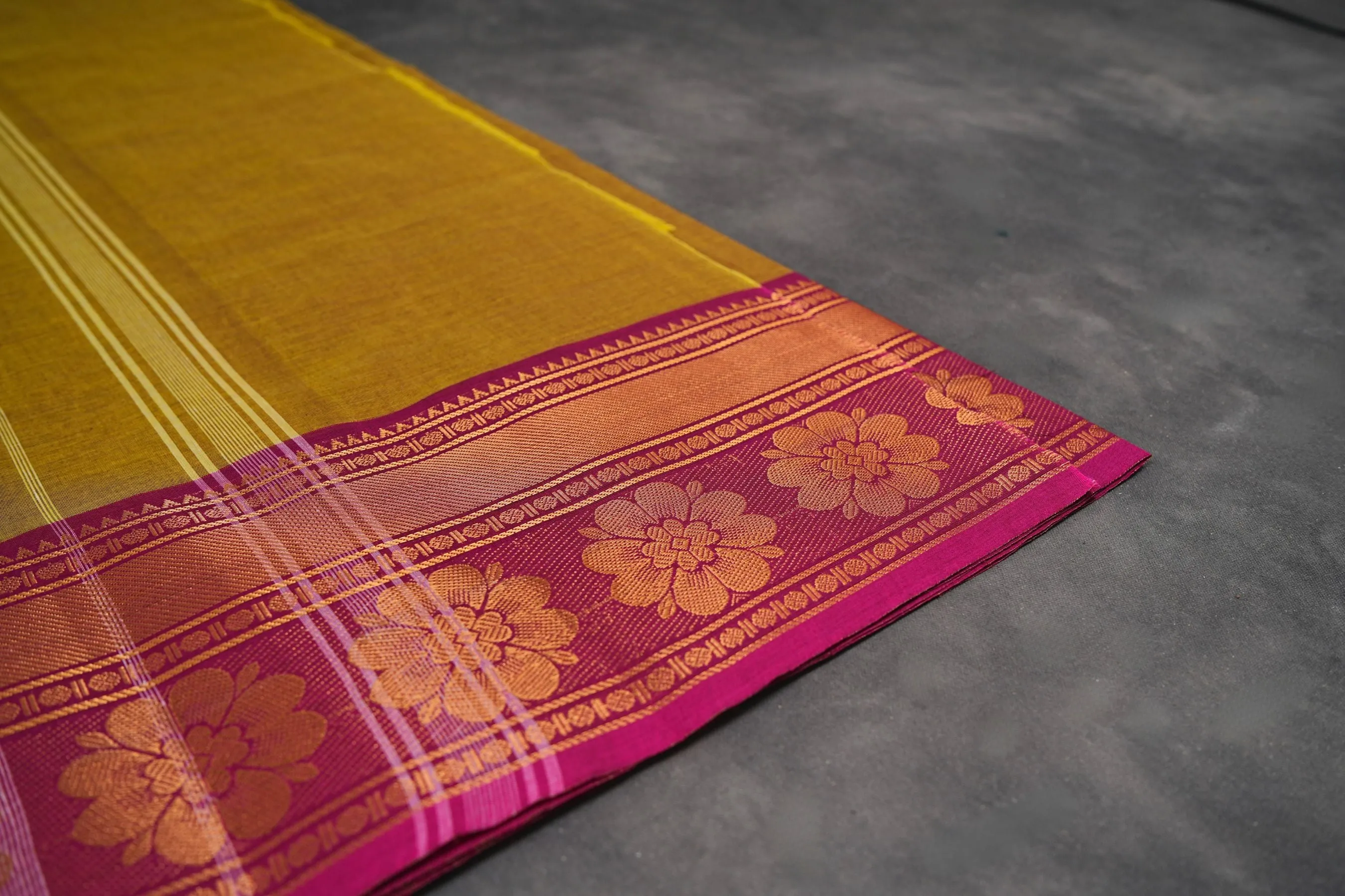 Exquisite Chettinad Cotton Saree - Authentic Indian 80 Count Cotton