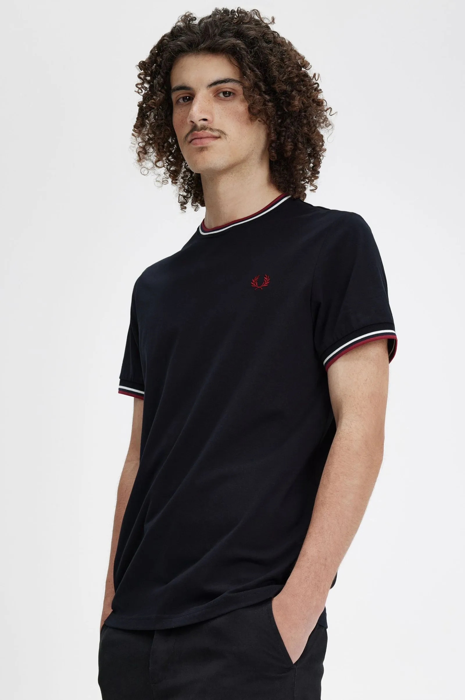 Fred Perry Twin Tipped Tee M1588 // NAVY T55