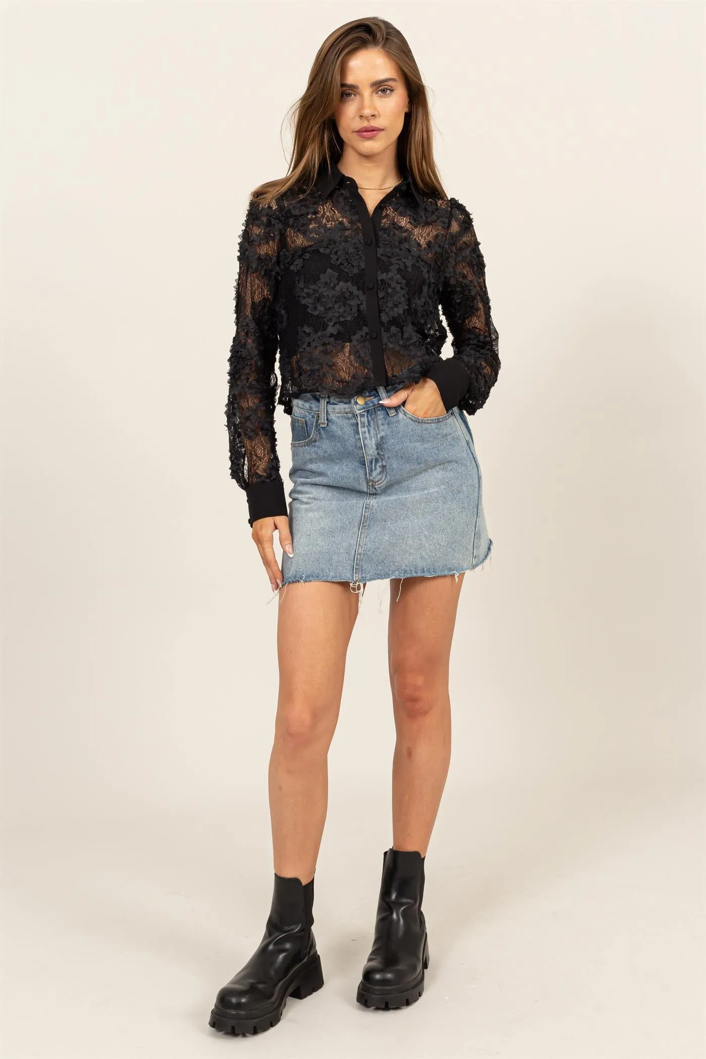 HF24F168-3D FLORAL LACE LONG SLEEVE BUTTON-UP TOP