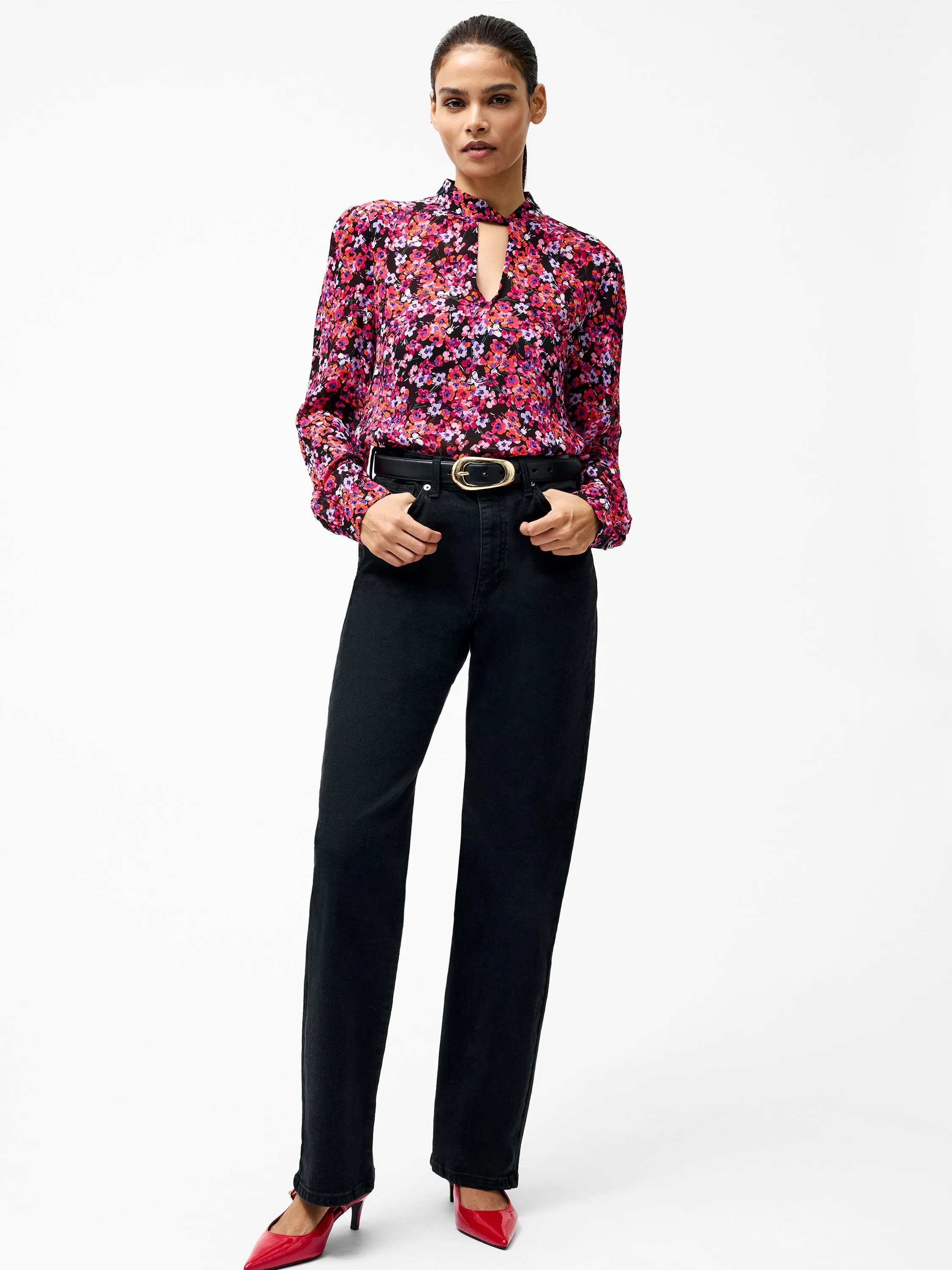 Jennifer Long Sleeve Keyhole Blouse