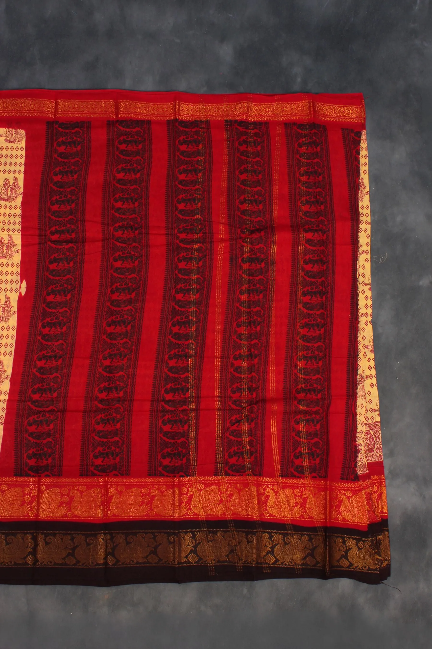 Madurai Sungudi Pure Cotton Saree - Traditional Elegance by JCS Fashions