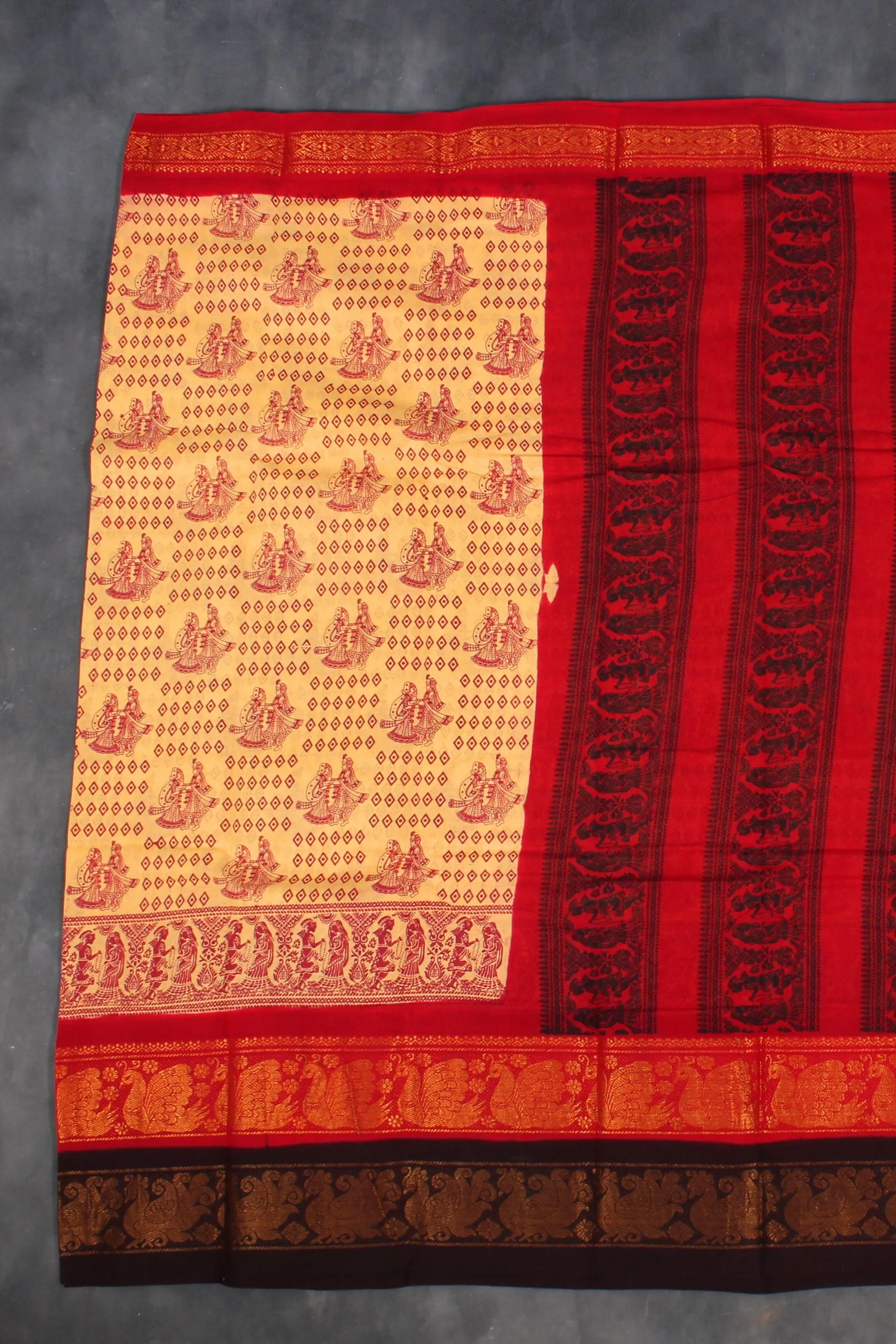 Madurai Sungudi Pure Cotton Saree - Traditional Elegance by JCS Fashions