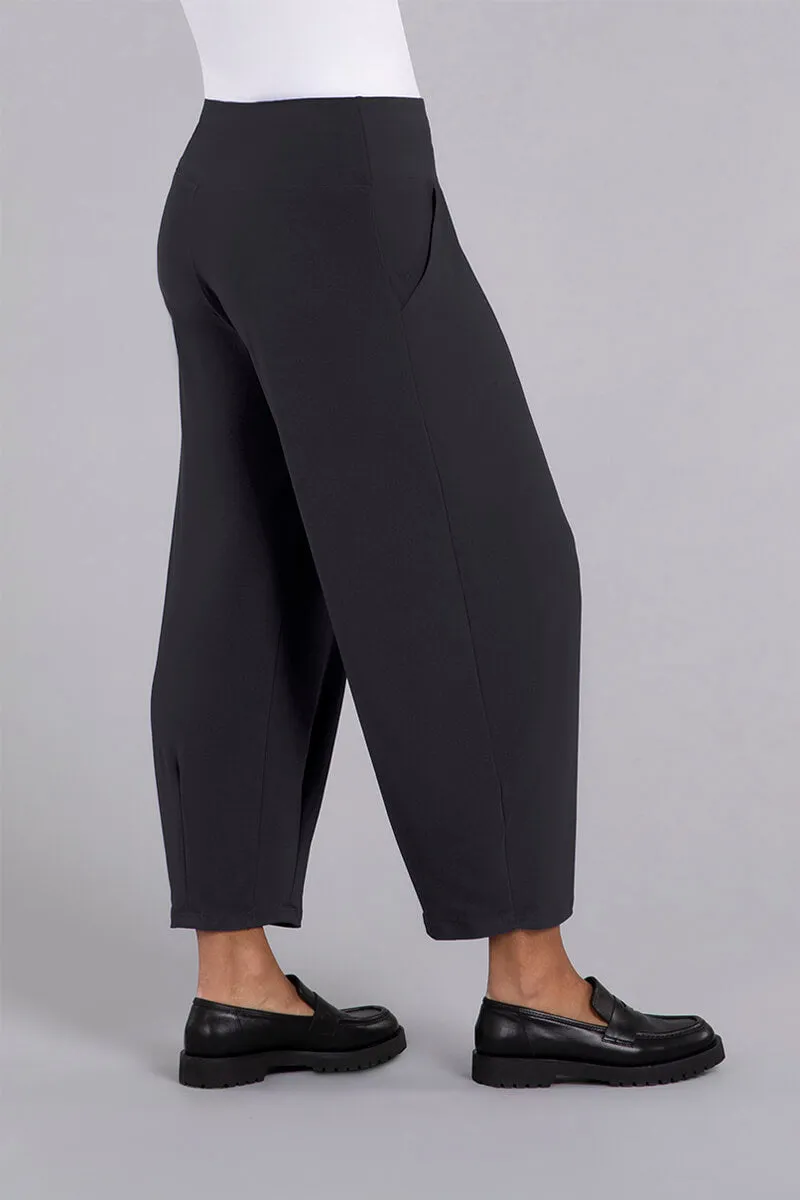 Narrow Lantern Pant | Graphite