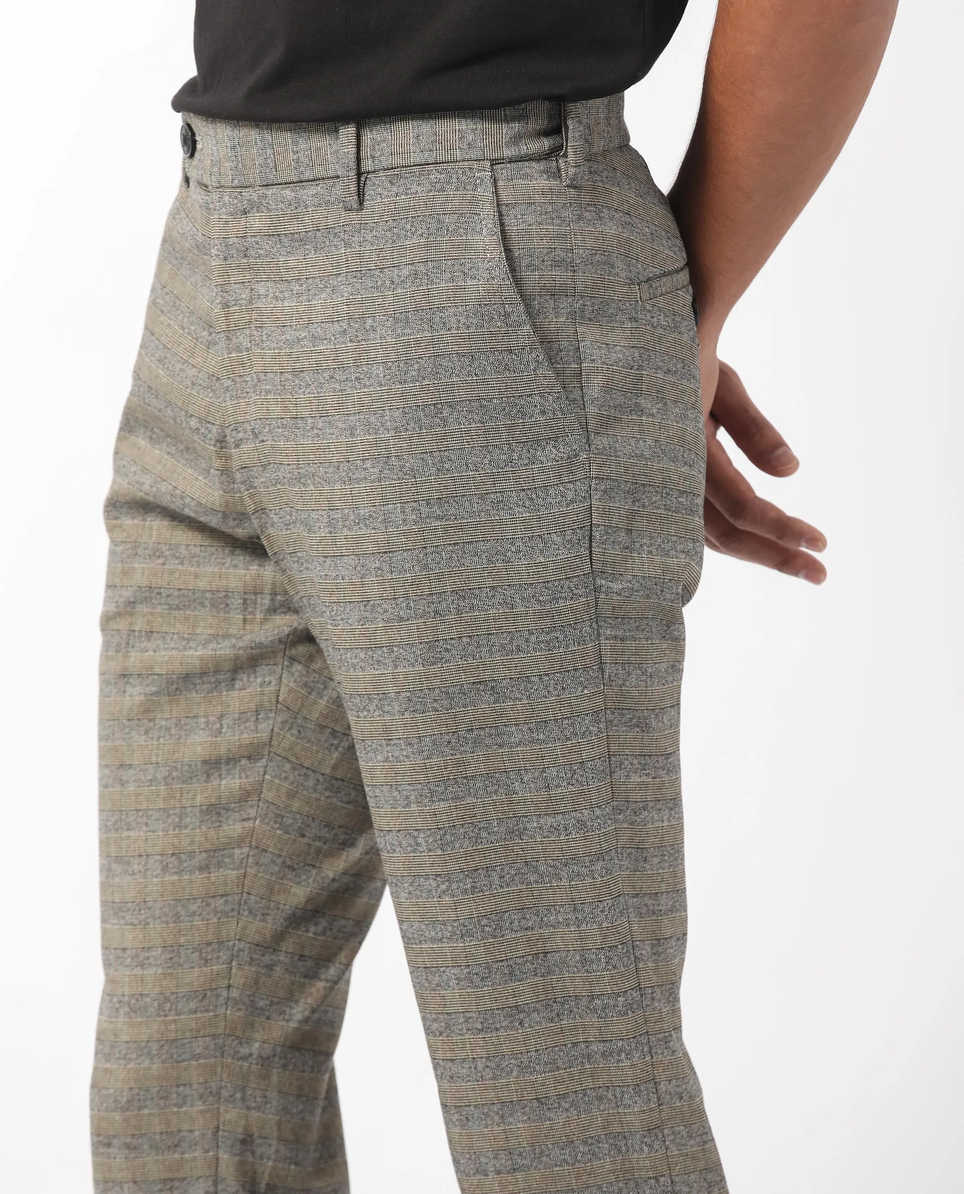 Rare Rabbit Men's Vertex Grey Mid-Rise Regular Fit Checks Trouser