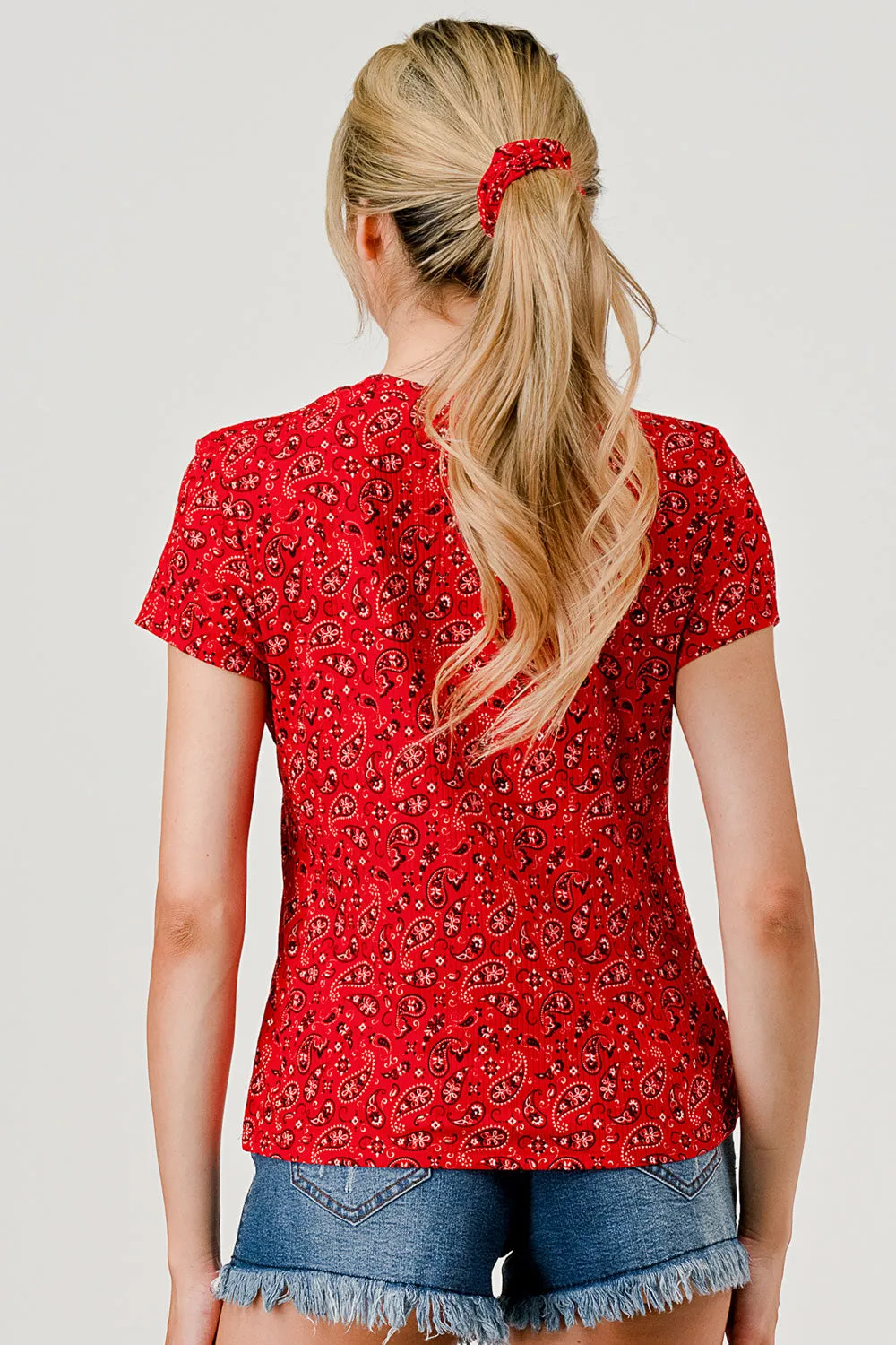 Rib Knit Short Sleeve Tops with Matching Scrunchie - Red Paisley