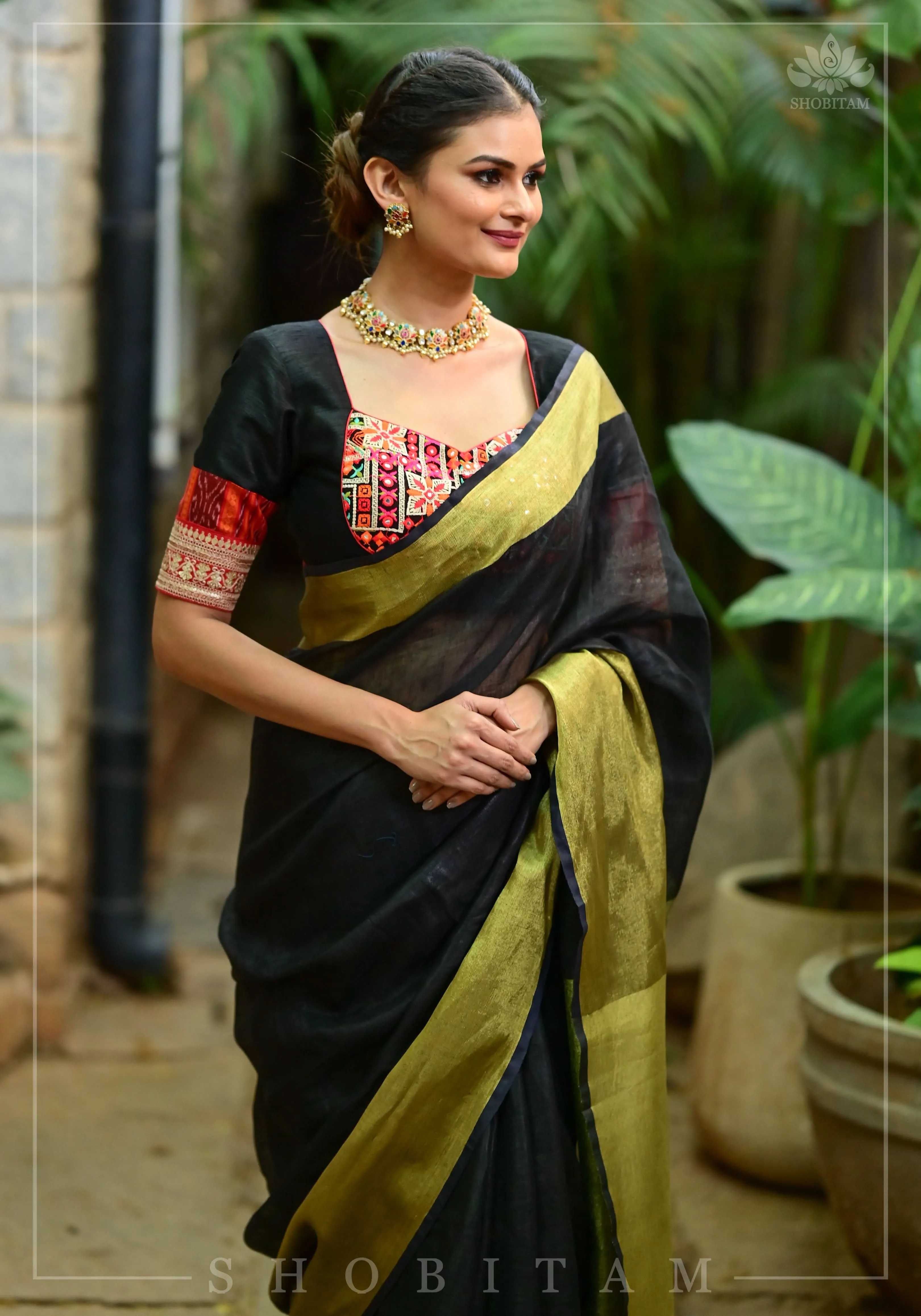 Wide Antique Golden Border  Linen by Linen Saree in Black